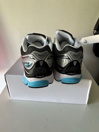 Zapatillas Saucony Pro Grid Omni 9 Talla 43