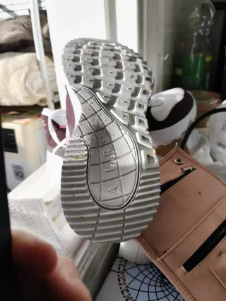 Nike Airmax Blancas y Rosas