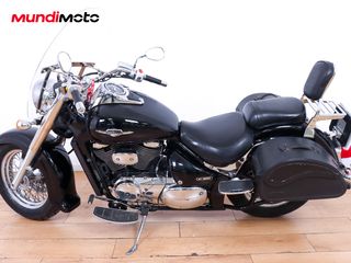 SUZUKI INTRUDER C 800