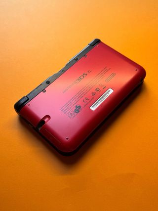 Nintendo 3DS XL Roja