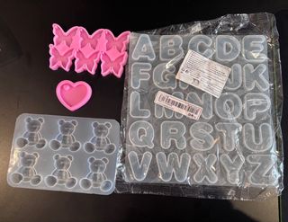 MOLDES Y ACCESORIOS RESINA