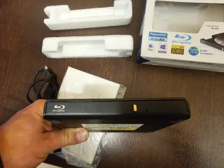 Modelo Samsung SE-506 BB + 7 discos grabables bd-r