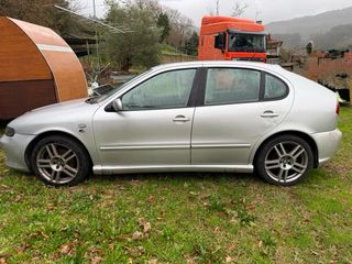 SEAT Leon 2000