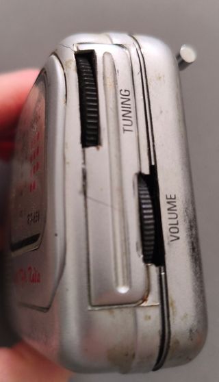 Radio Portátil Orbit AM/FM RF-656 Plata