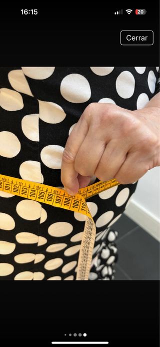 Traje de flamenca lunares blanco y negro