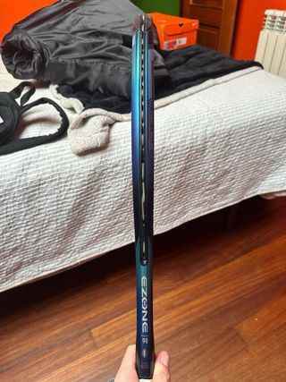 Raqueta Yonex Ezone 98