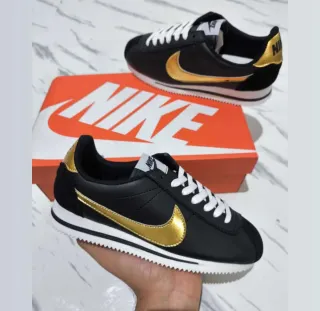 Zapatillas New Balance 530 Blancas y Plateadas