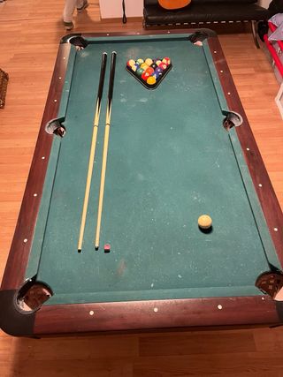 Mesa de billar verde