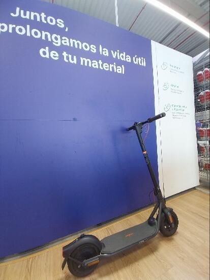 Patinete Eléctrico Segway Ninebot KickScooter F2 Pro