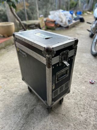 Equipo de sonido Behringer