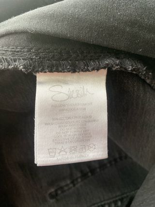 Pantalones SikSilk negros rotos