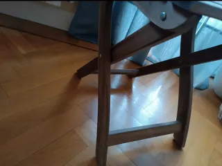 Sedia pieghevole in legno Ikea + cuscino rosa