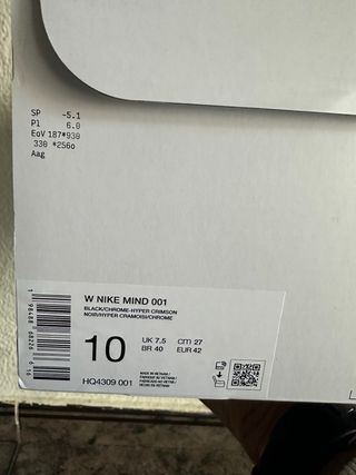 Nike Mind 001 Talla 42 Negro Naranja