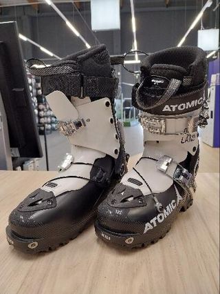 Botas Esquí Travesía ATOMIC Backland NC HOMBRE NEGRO BLANCO