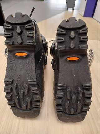 Botas Esquí Travesía ATOMIC Backland NC HOMBRE NEGRO BLANCO