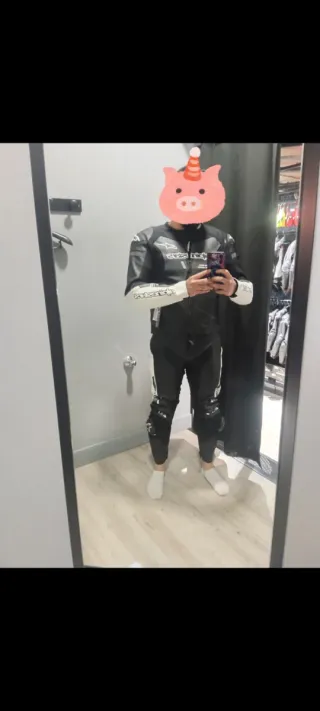 ALPINESTARS GP Force 2pc talla 50.