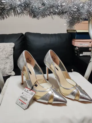 Zapatos tacón Zara plateados transparentes T36