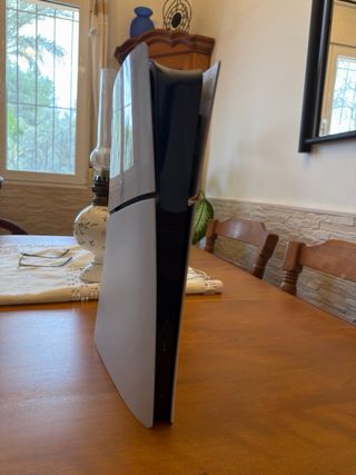 PS5 Slim Digital 1TB + Mando DualSense