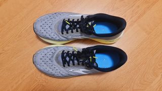 Zapatillas Brooks Hyperion Tempo Grises