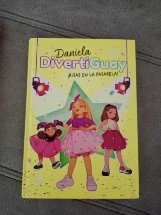 Lote de tres libros de Daniela Divertiguay