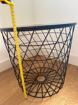 Mesita auxiliar redonda negra