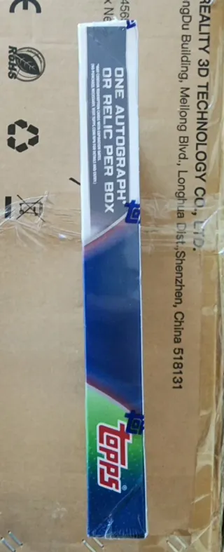 Caja Topps UCL 2025/26 Flagship Edition