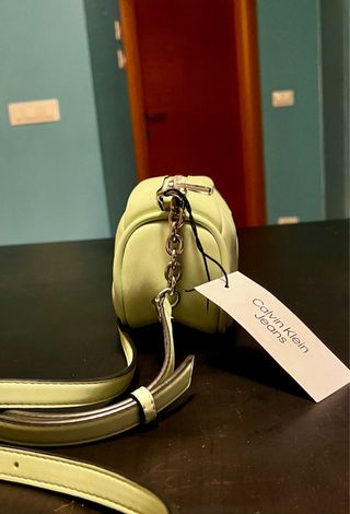 Calvin Klein Borsetta Verde – Ottime Condizioni