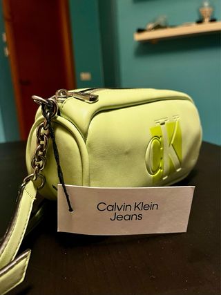 Calvin Klein Borsetta Verde – Ottime Condizioni