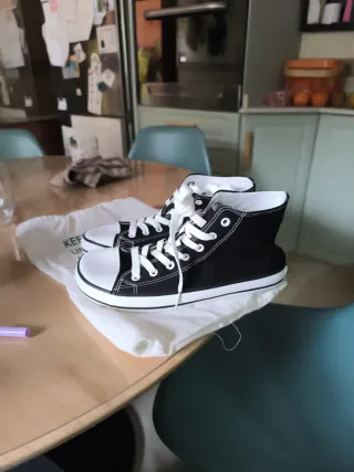 Saguaro estilo Converse talla 38