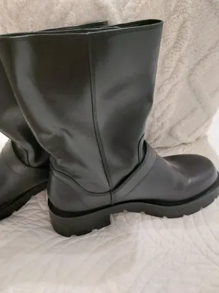 Botines Zara Negros con Hebillas