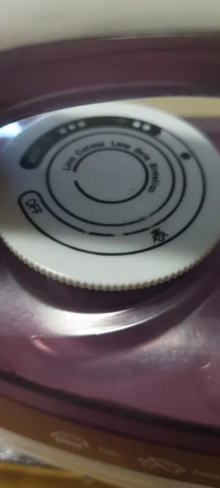 Ferro da stiro a vapore