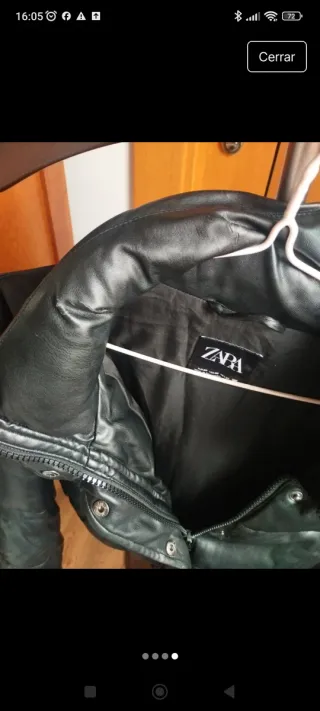 Cazadora acolchada negra