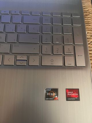 HP 15s-eq2033ns Ryzen 7 5700U 8GB 512GB