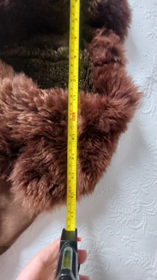 Pelliza retro marrón con pelo