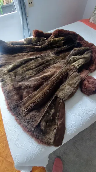 Pelliza retro marrón con pelo