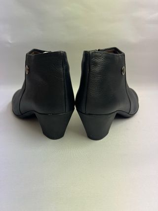 Botines piel talla 40 marca Jam para mujer