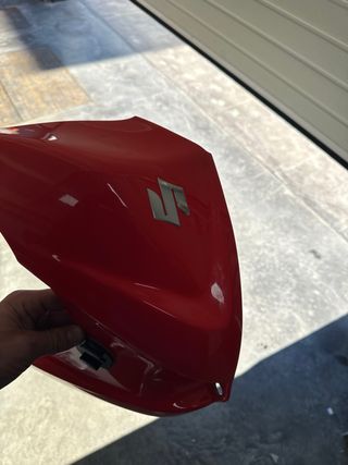 Cubre depósito Suzuki GSXR 1000 K7-K8 Rojo
