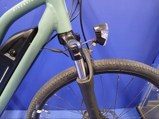 Bicicleta eléctrica trekking 520 E Verde Cuadro Bajo