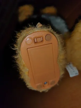 Gato de juguete electrónico