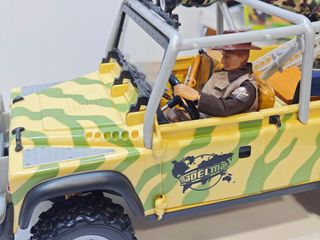 Madelman Jeep Safari con Accesorios