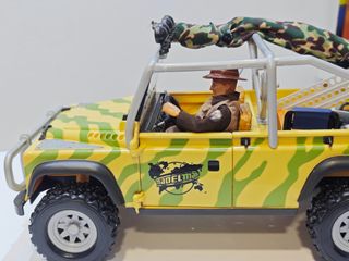 Madelman Jeep Safari con Accesorios