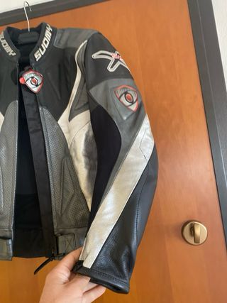 Tuta moto Suomy tg 48 in ottime condizioni