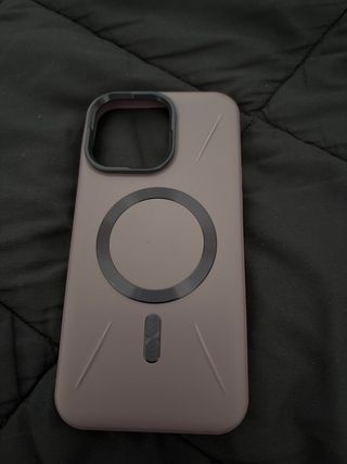 Funda iPhone 15 Pro Max buen uso, 5€ c/u