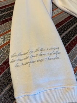 Sudadera Adidas Beige Logo Arqueado