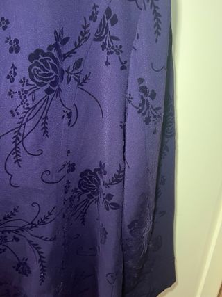 Abrigo vintage terciopelo Together morado.