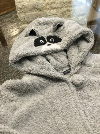 Vestaglia da camera grigia con cappuccio