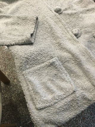 Vestaglia da camera grigia con cappuccio