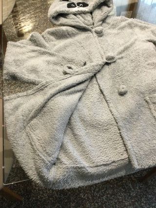 Vestaglia da camera grigia con cappuccio