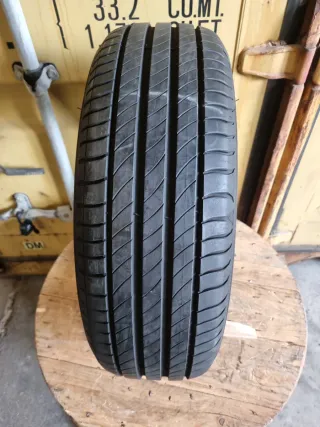 Vendo 1 Neumático en perfecto estado