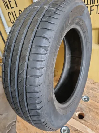 Vendo 1 Neumático en perfecto estado